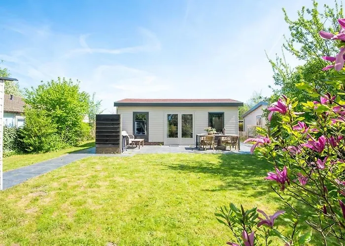 Duynhof Nabij Strand, Duinen, Bos En - 5 Personen * Warmenhuizen