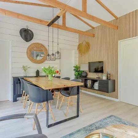 Duynhof Nabij Strand, Duinen, Bos En - 5 Personen בית נופש *